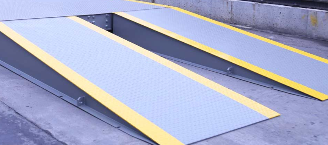 TMG-FST60 Above ground ramps for two ends 1 set